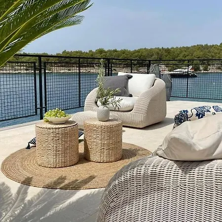 Seaside Vesna Villa