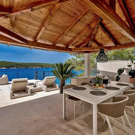 Villa Seaside Vesna *